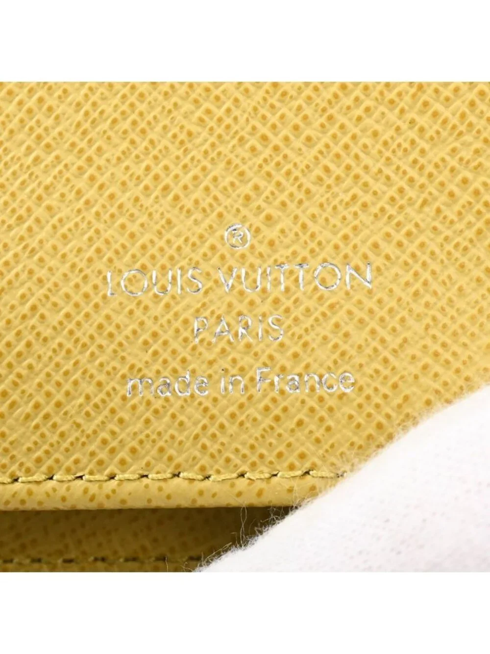 Louis Vuitton Wallet Zippy Vertical